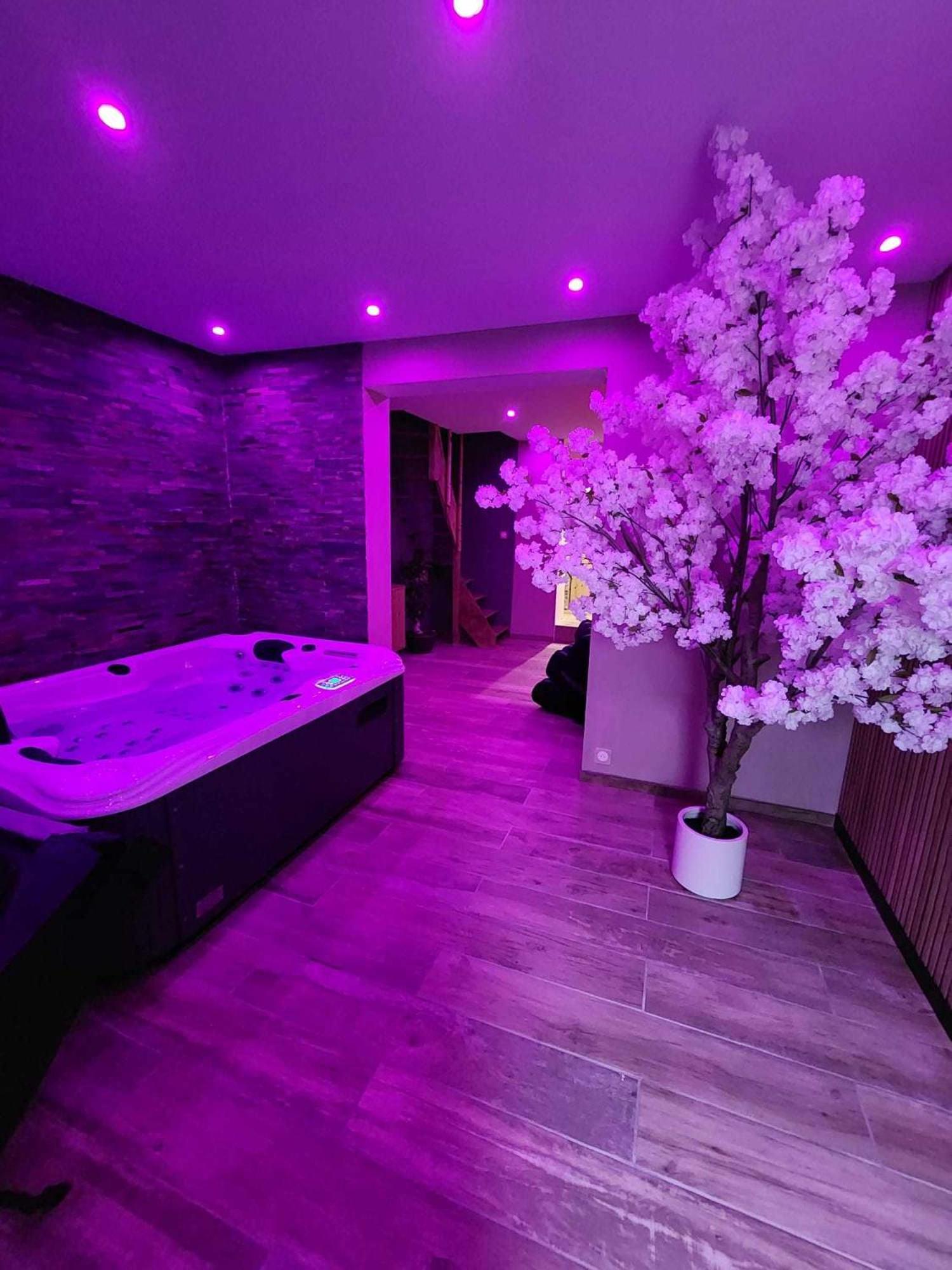 O Bonsai Spa Calais Exteriör bild